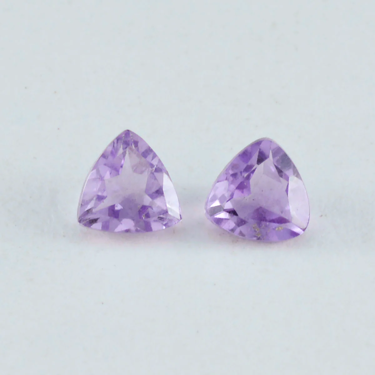 Amethyst 1PC Chunky 15x15 MM Triangle Faceted Purple Superior Semi Precious Gems - Image 2
