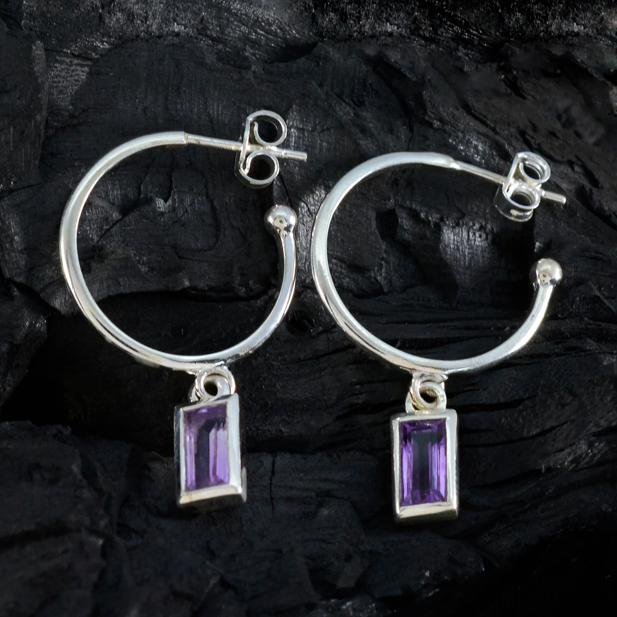 Amethyst American Sarah Solitaire Dangle Purple Silver Earring - Image 2