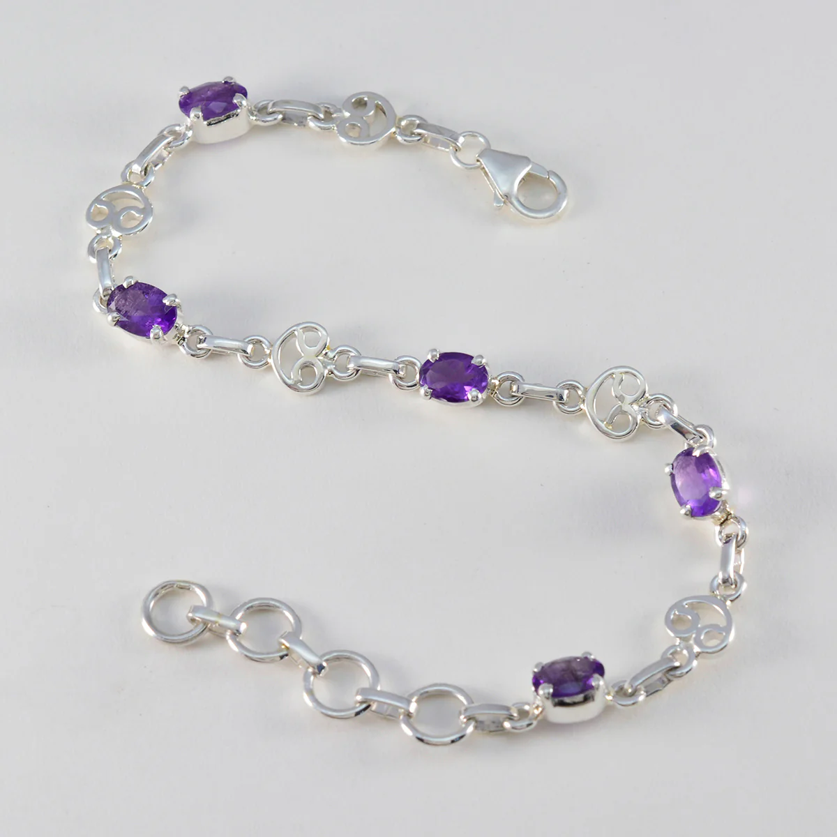 Amethyst Berlin Fashion Week Slim Purple 925 Silver Links Bracelet - Image 3