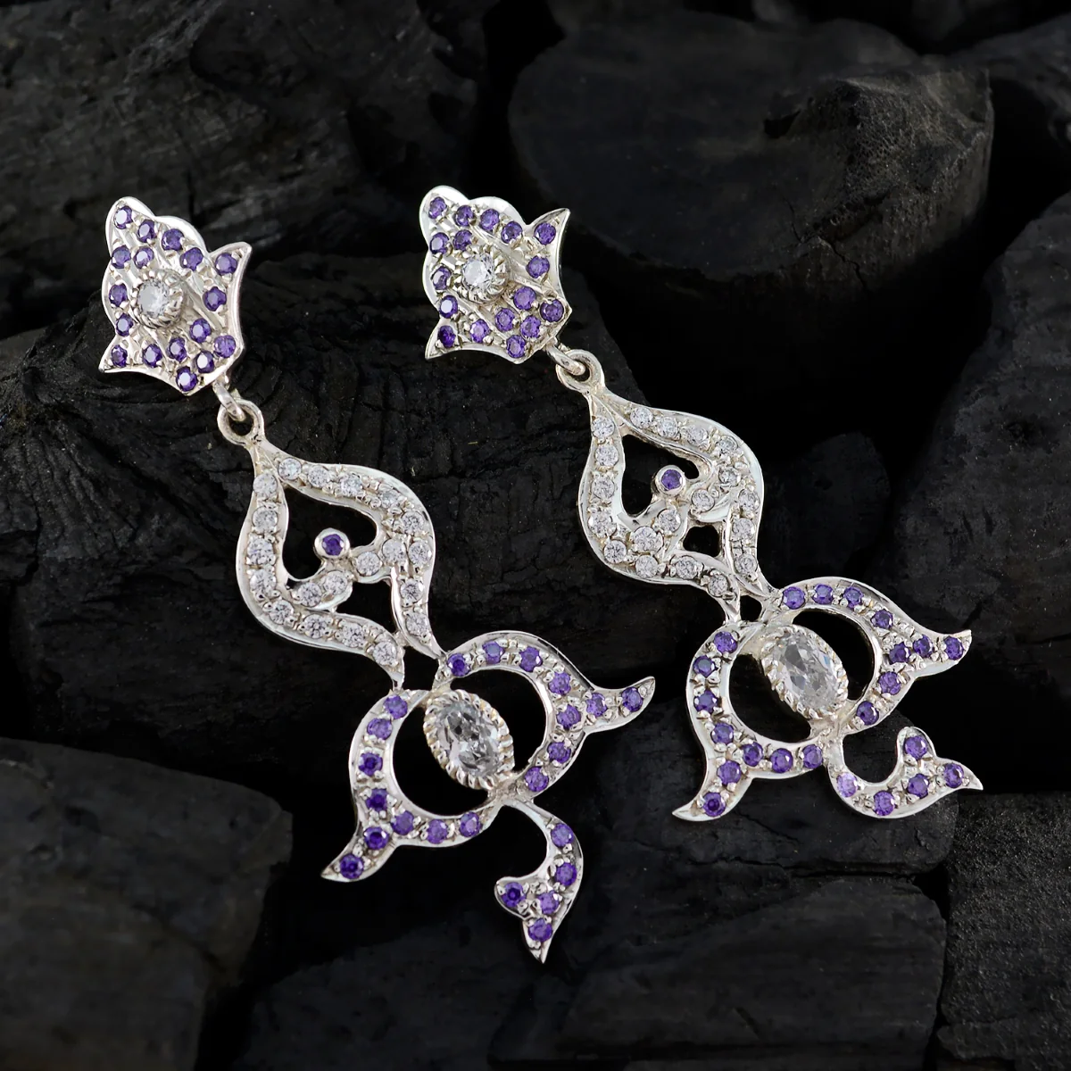 Amethyst Indian Saanvi multiple Stud Purple Silver Earring - Image 4