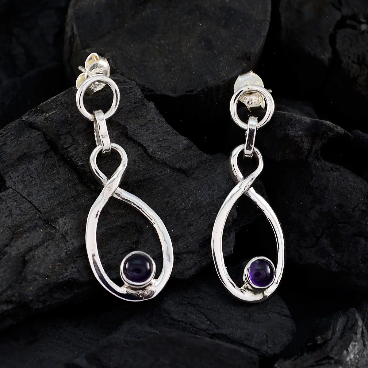 Amethyst Italian Yuna multiple Stud Purple Sterling Silver Earring - Image 2