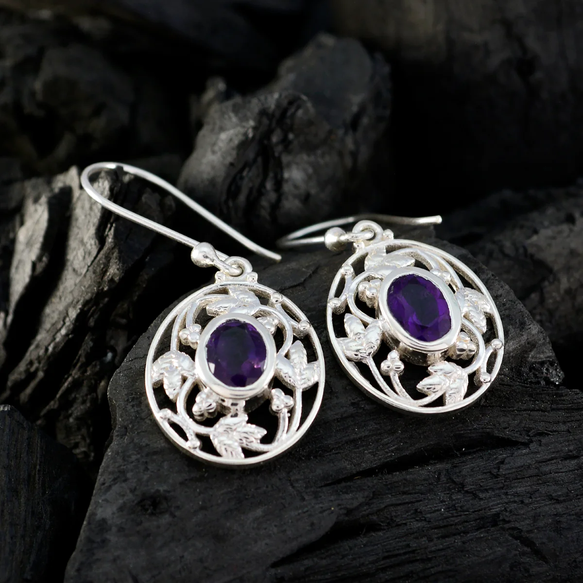 Amethyst Japanese Isabel Solitaire Dangle Purple 925 Silver Earring - Image 2