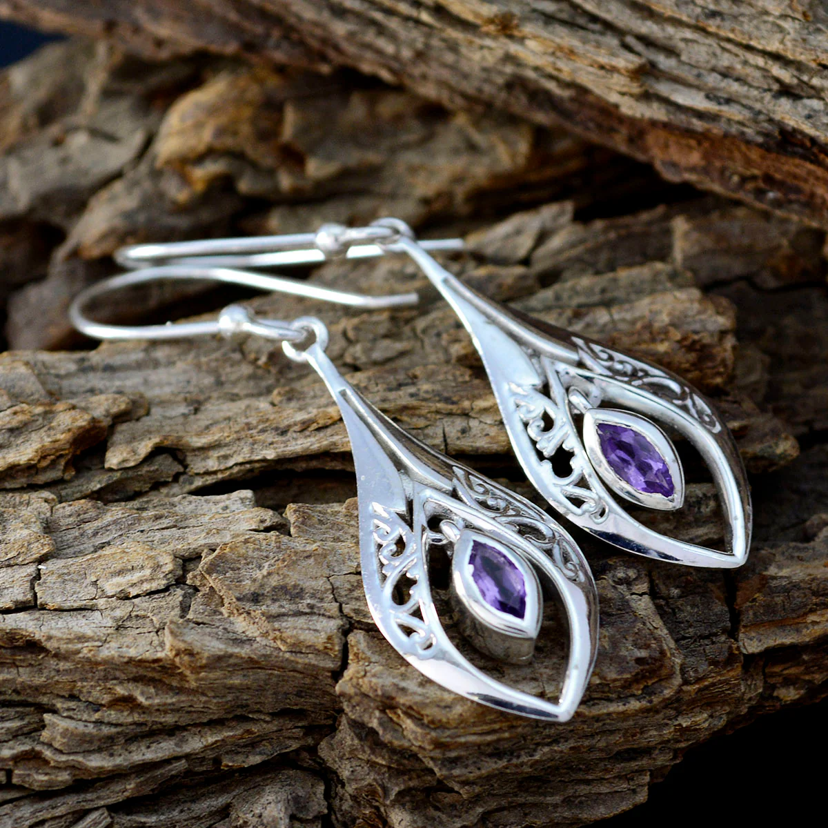 Amethyst Latin American Julia Solitaire Dangle Purple 925 Silver Earring - Image 3