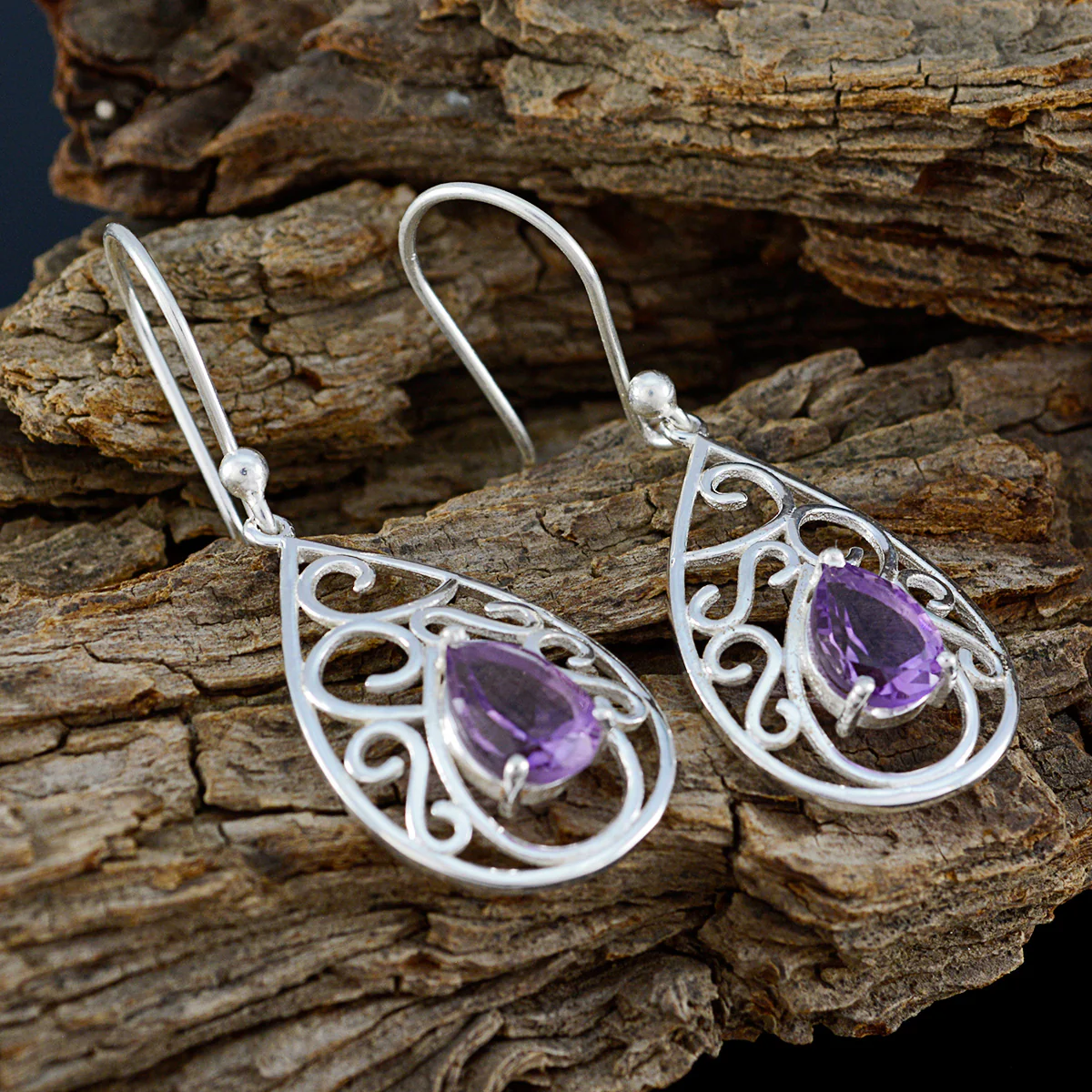 Amethyst Russian Laura Solitaire Dangle Purple Sterling Silver Earring - Image 3
