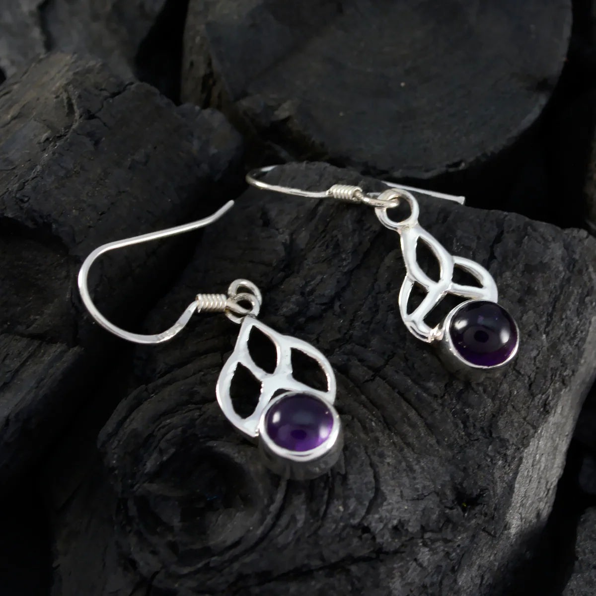 Amethyst Russian Layla Solitaire Dangle Purple Silver Earring - Image 4
