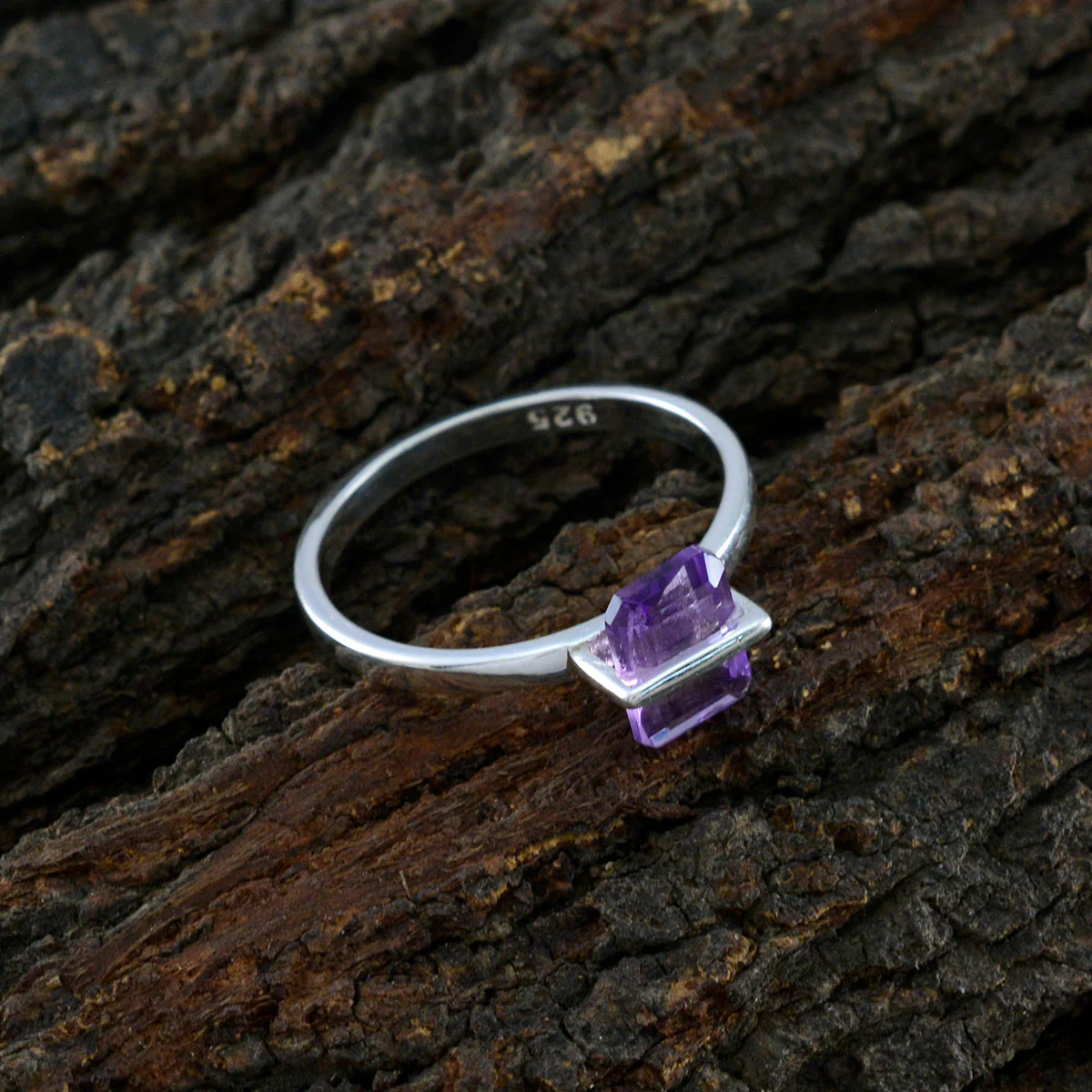 Amethyst Solitaire American Sterling Silver Purple Gemstones Dainty Graceful Ring Jewelry - Image 3