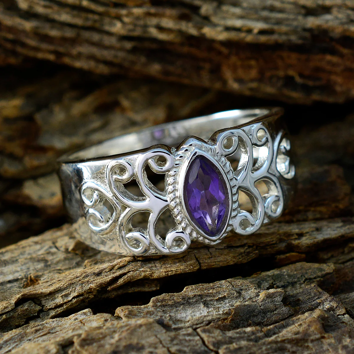 Amethyst Solitaire Egyptian Sterling Silver Purple Gemstones Classic Claddagh Ring Jewellery - Image 3