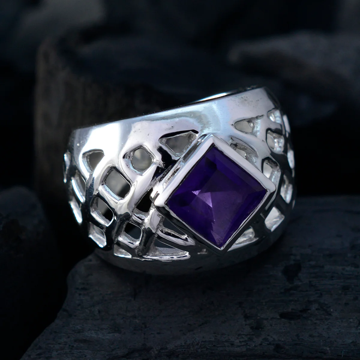 Amethyst Solitaire French 92.5 Silver Purple Gemstone Chunky Retro Ring Jewelry - Image 4