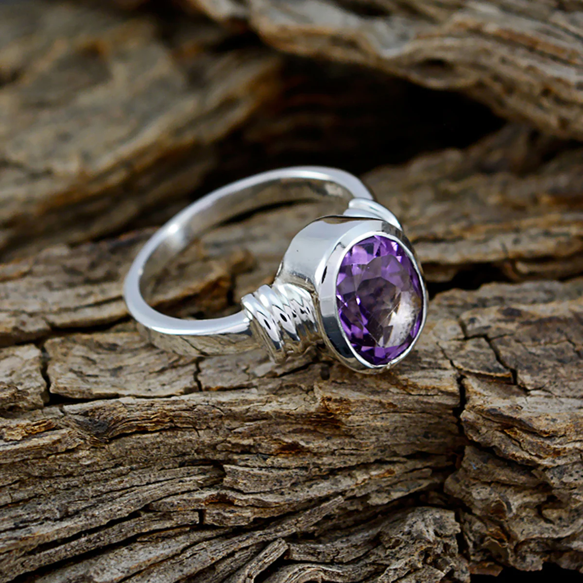 Amethyst Solitaire Indian 925 Sterling Silver Purple Gems Classic  Sophisticated Ring Jewellery - Image 4