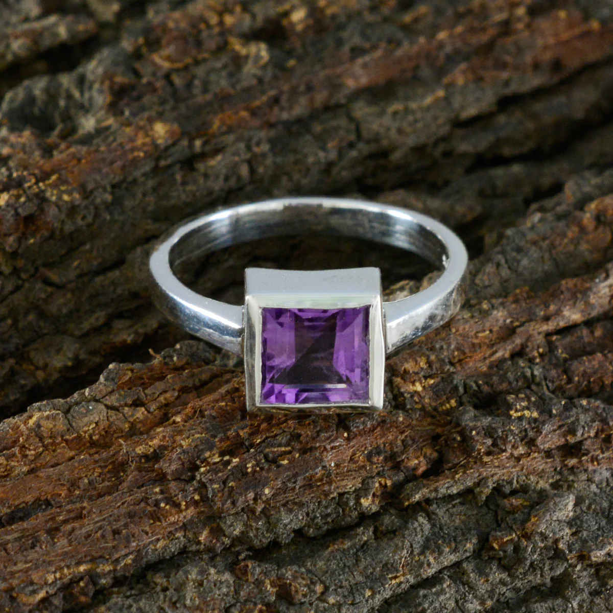 Amethyst Solitaire Indian Sterling Silver Purple Gems Featherlight Boho Ring Jewellery - Image 3