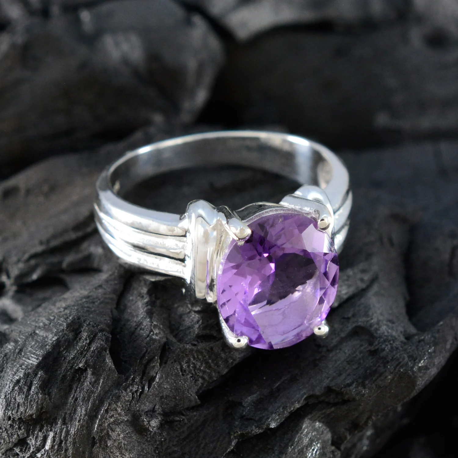 Amethyst Solitaire Russian Silver Purple Gemstones Minimal Modern Ring Jewellery - Image 4