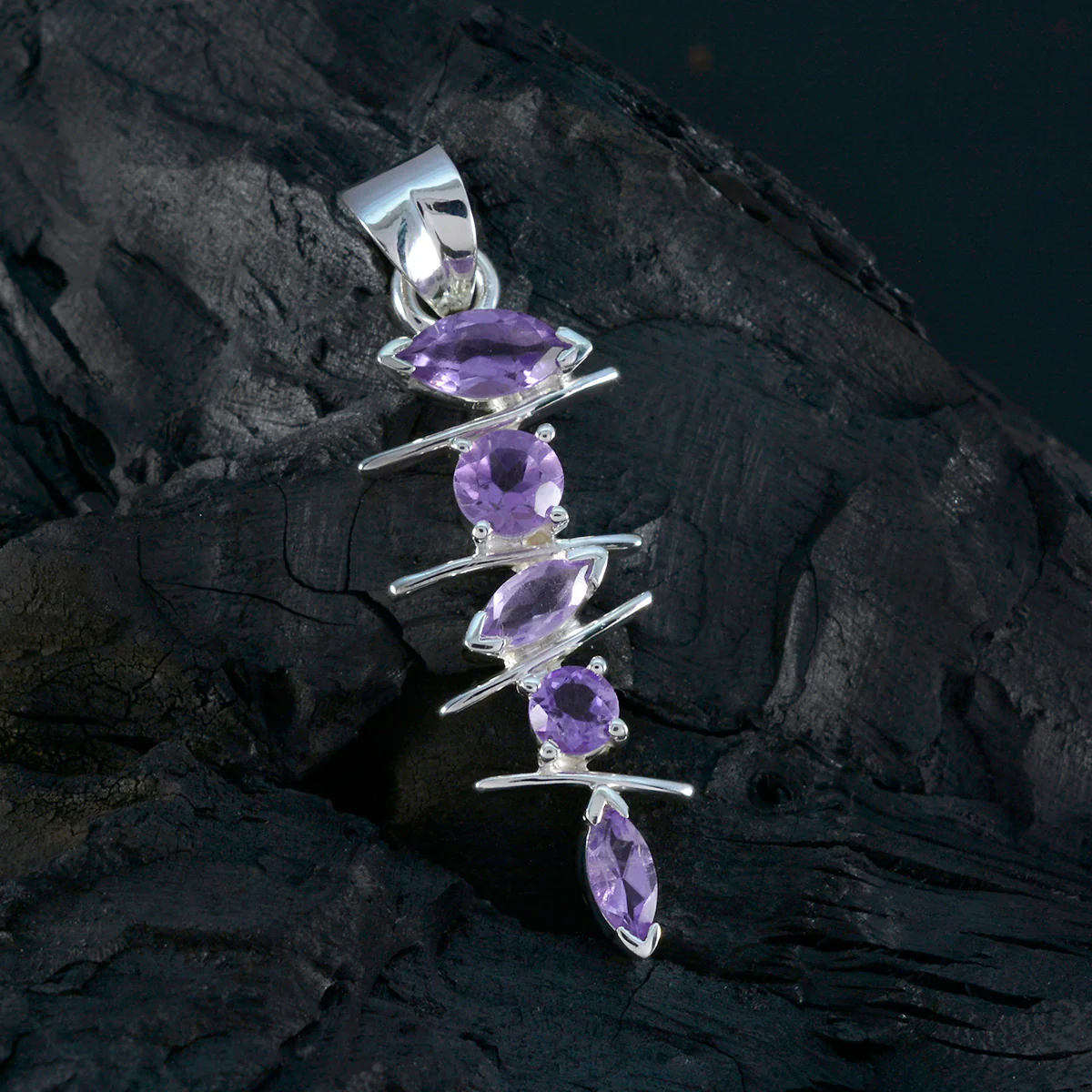 Amethyst Tiny American Silver Penta Andrea Luxurious Purple Pendant Jewelry - Image 3