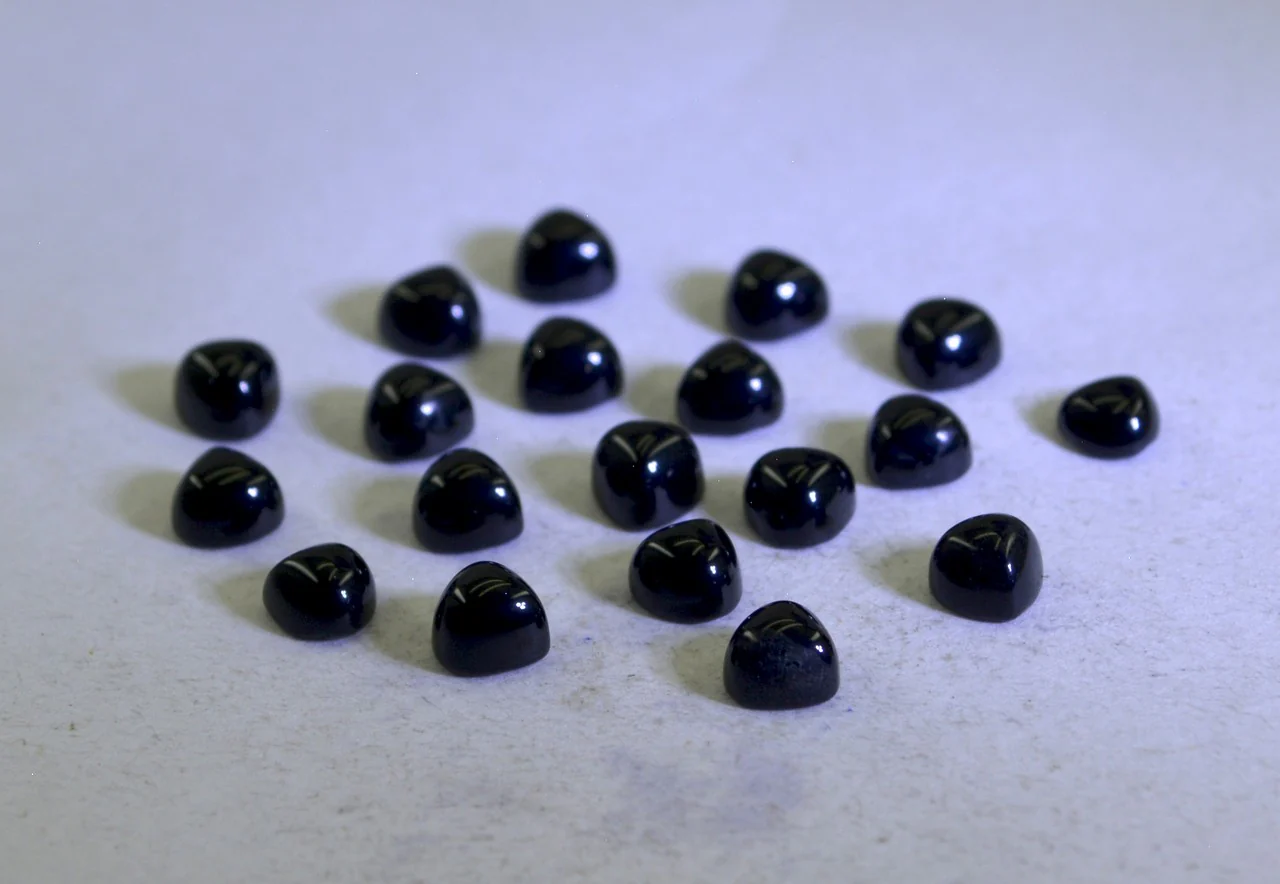 Black Onyx 1PC Tiny 6x6 MM Heart Cabochon Black Brilliant semi Precious Loose Gems - Image 3
