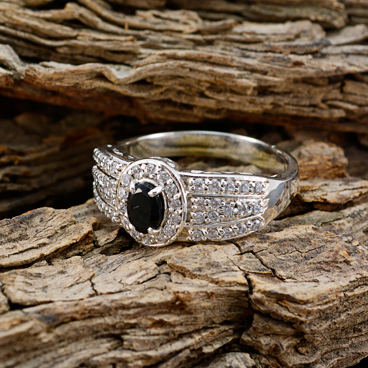 Black Onyx Halo Egyptian 92.5 Silver Black Gemstones Eye-catching Abstract Ring Jewellery - Image 4