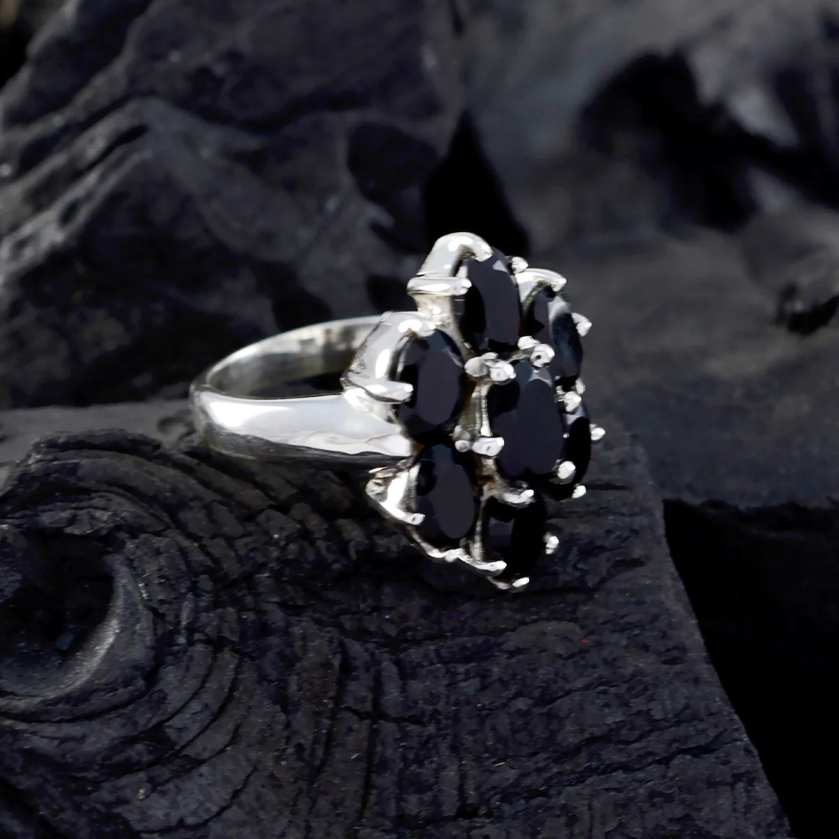 Black Onyx Hepta Egyptian 925 Silver Black Gemstones Mid-weight Floral Ring Jewellery - Image 5