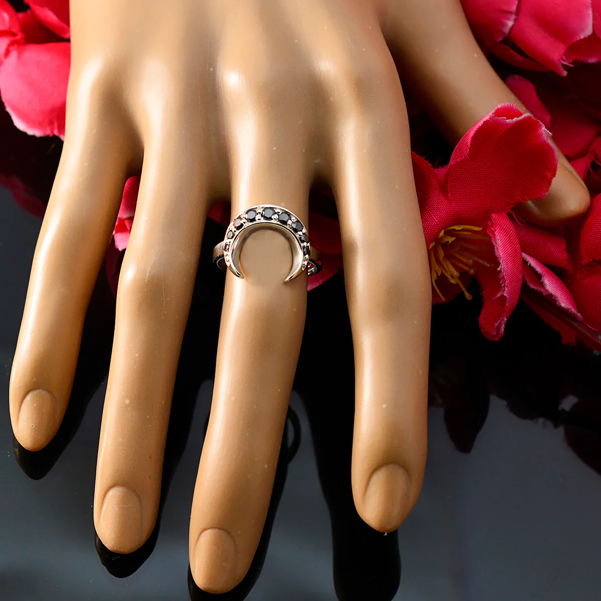 Black Onyx multiple American 925 Silver Black Gems Whisper-thin Trendy Ring Jewellery - Image 5