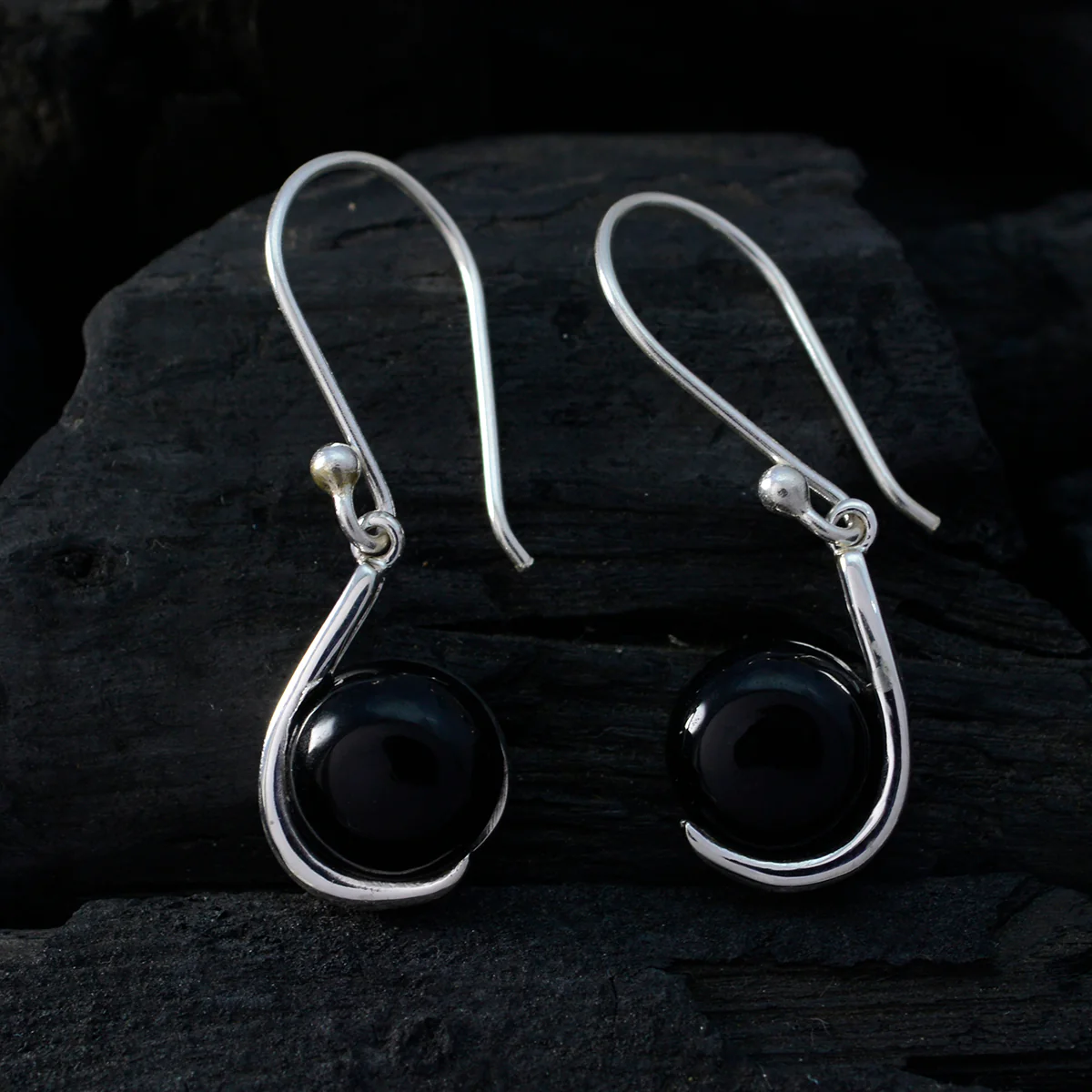 Black Onyx Russian Emilia Solitaire Dangle Black Sterling Silver Earring - Image 2