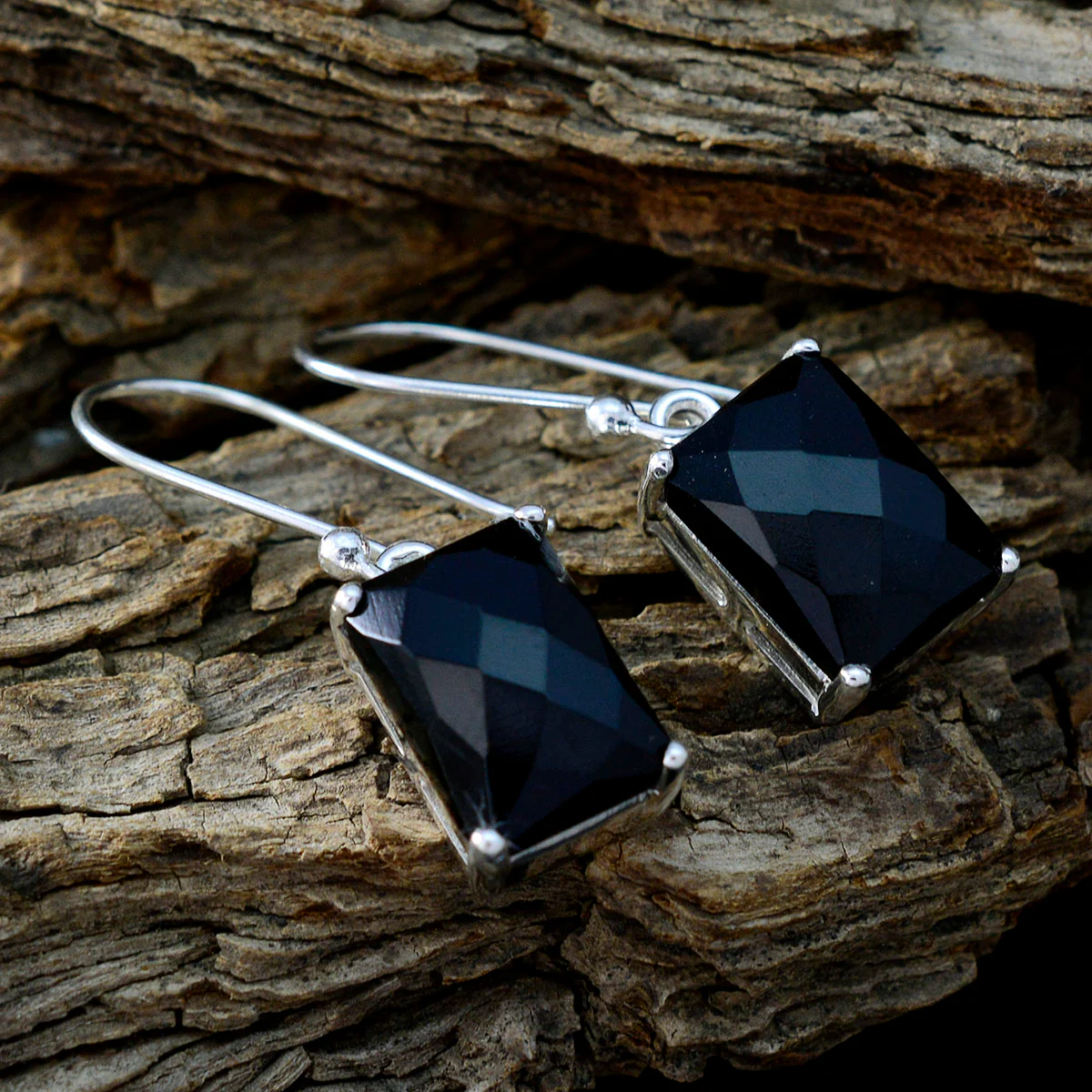 Black Onyx Russian Inès Solitaire Dangle Black Sterling Silver Earring - Image 3