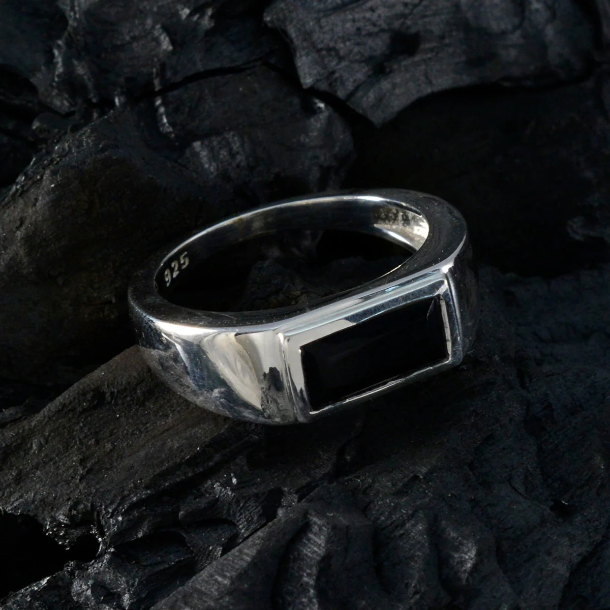 Black Onyx Solitaire Egyptian 925 Silver Black Gemstone Tiny Cultural Ring Jewellery - Image 4