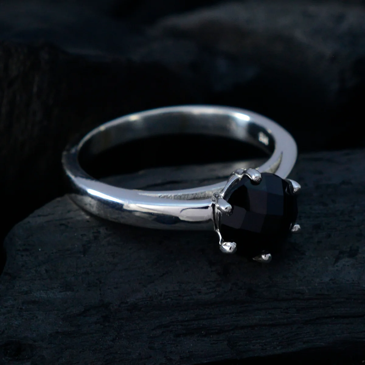 Black Onyx Solitaire Japanese 925 Silver Black Gemstone Whisper-thin Feminine Ring Jewelry - Image 4