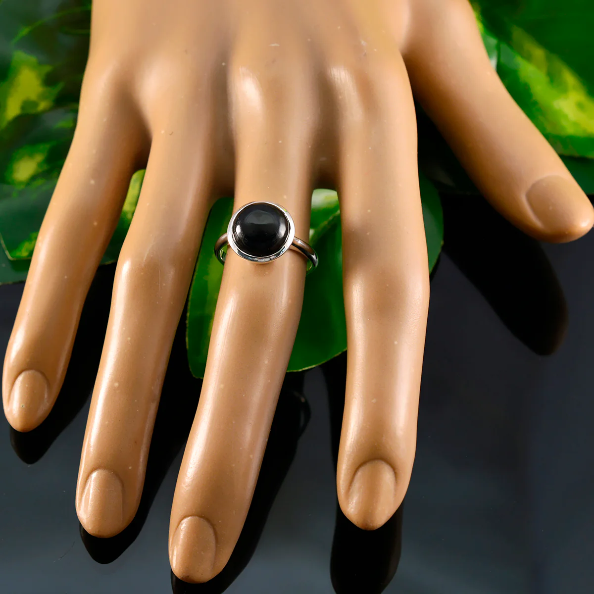 Black Onyx Solitaire Moroccan Silver Black Gemstone Tiny Glamorous Ring Jewellery - Image 5