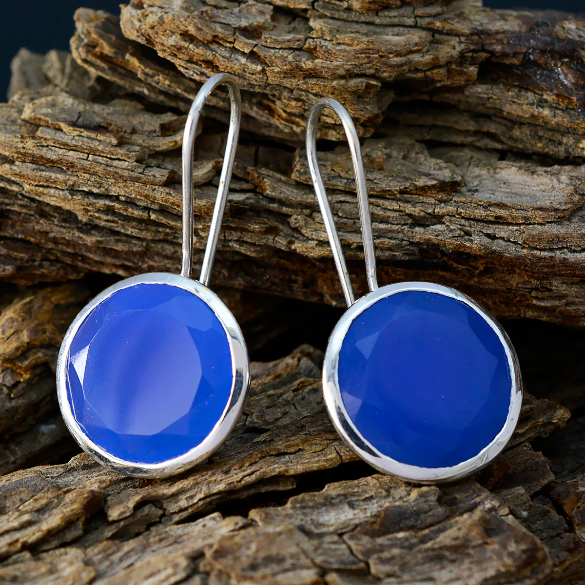 Blue Chalcedony Italian Natalia Solitaire Dangle Blue 92.5 Silver Earring - Image 3