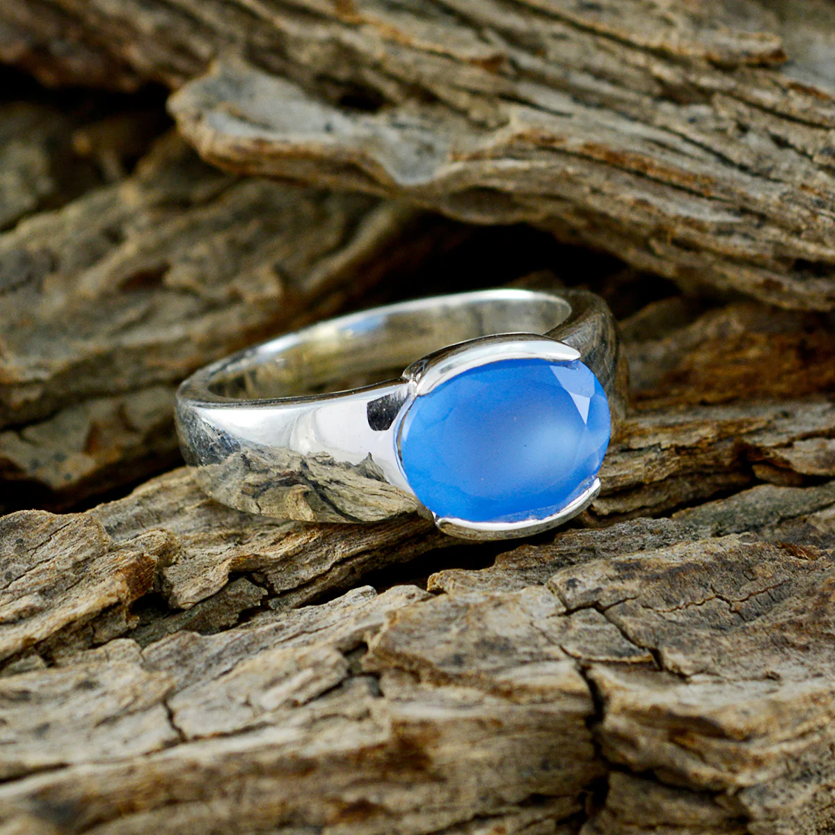 Blue Chalcedony Solitaire African Sterling Silver Blue Gemstones Mid-weight Sophisticated Ring Jewelry - Image 4