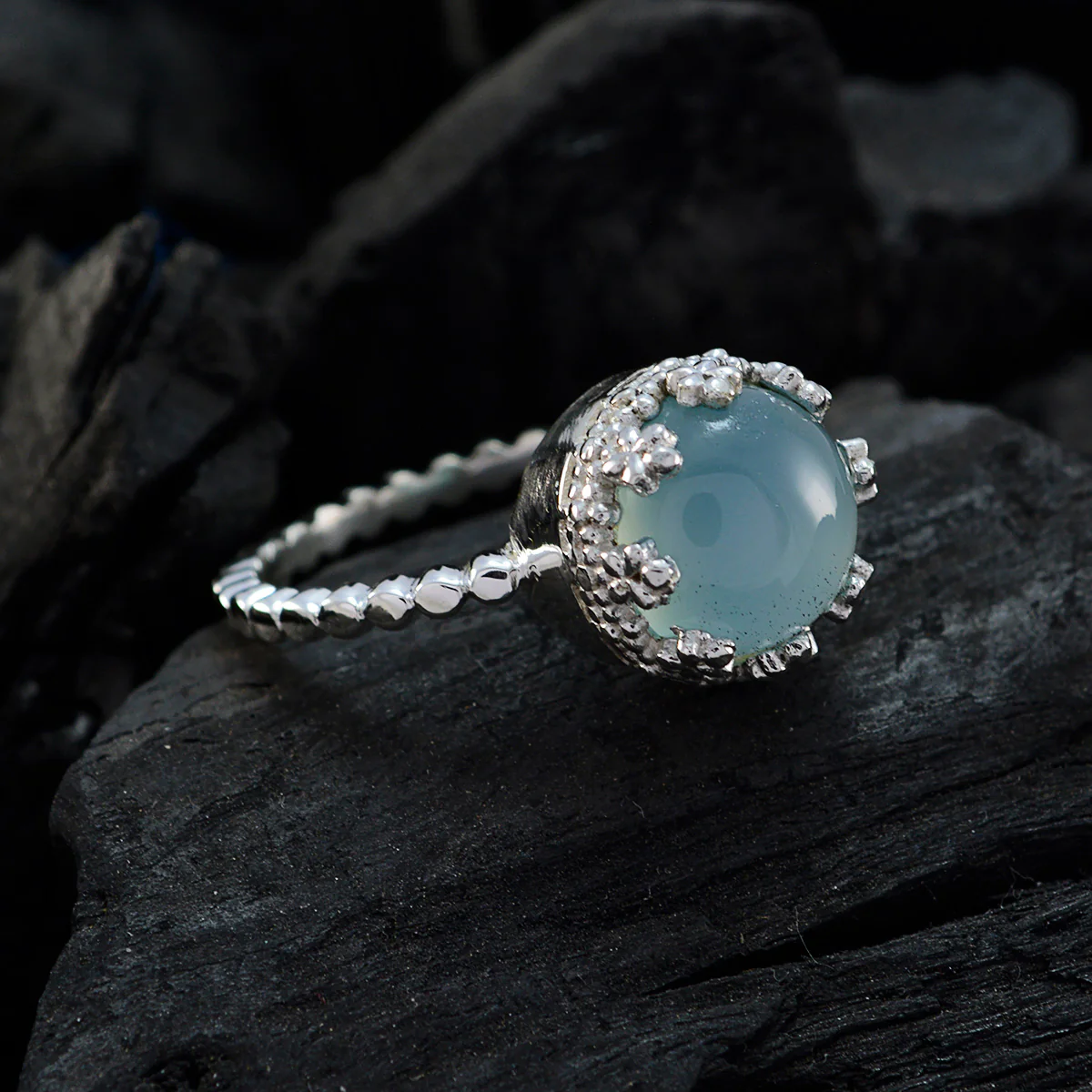 Blue Chalcedony Solitaire Egyptian 92.5 Silver Blue Gems Slim Contemporary Ring Jewellery - Image 4