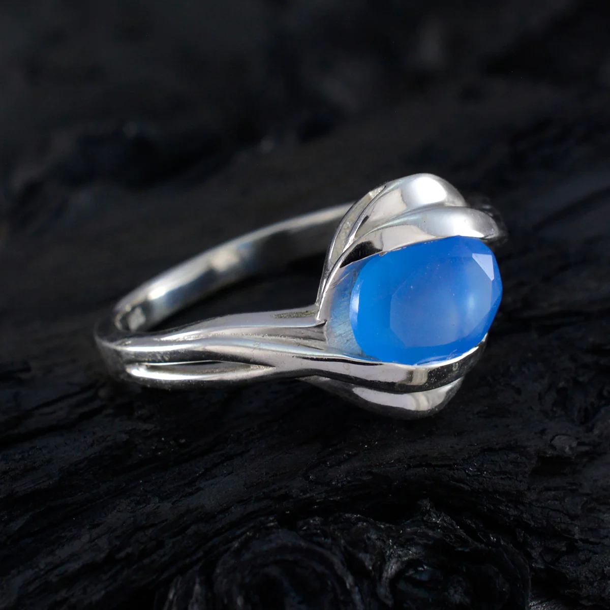 Blue Chalcedony Solitaire German 925 Sterling Silver Blue Gems Tiny Traditional Ring Jewelry - Image 4
