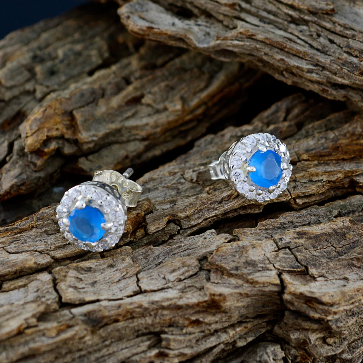 Blue Chalcedony Spanish Joaquina multiple Stud Blue 925 Silver Earring - Image 4