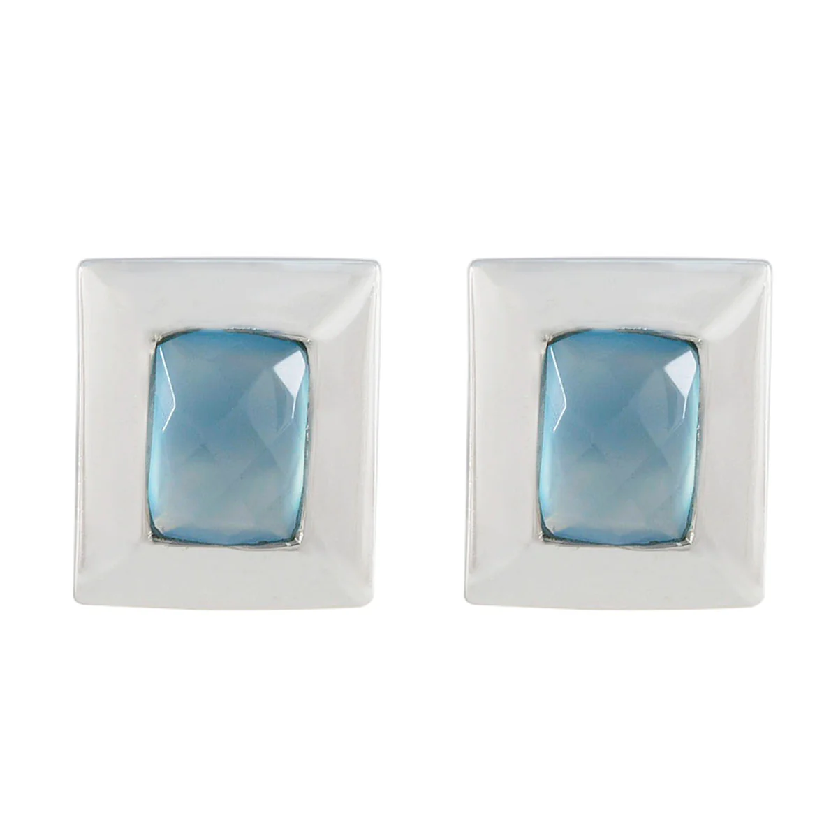 Blue Chalcedony Spanish Laura Solitaire Stud Blue Sterling Silver Earring