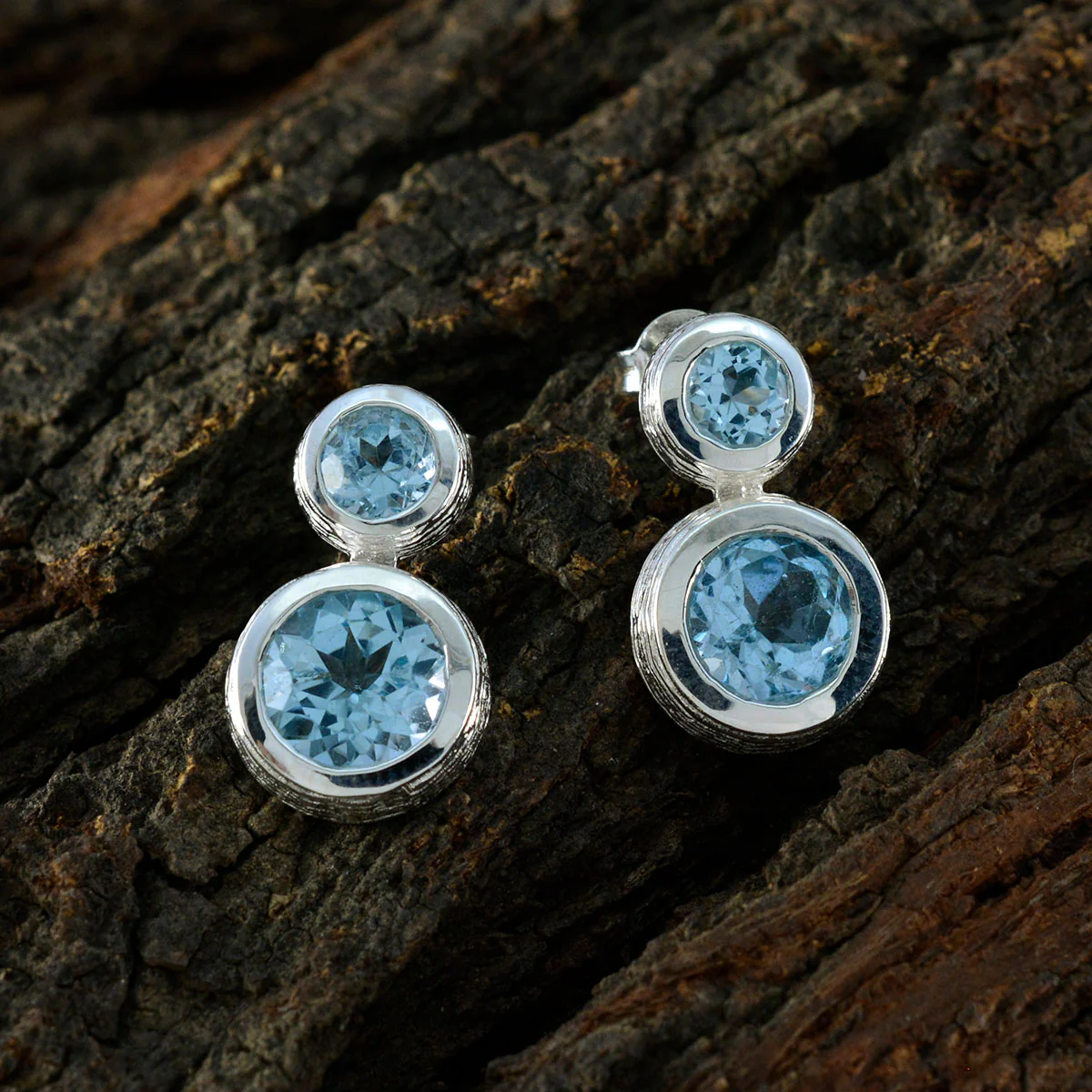Blue Topaz American Eleanor Toi et Moi Stud Blue 925 Silver Earring - Image 3