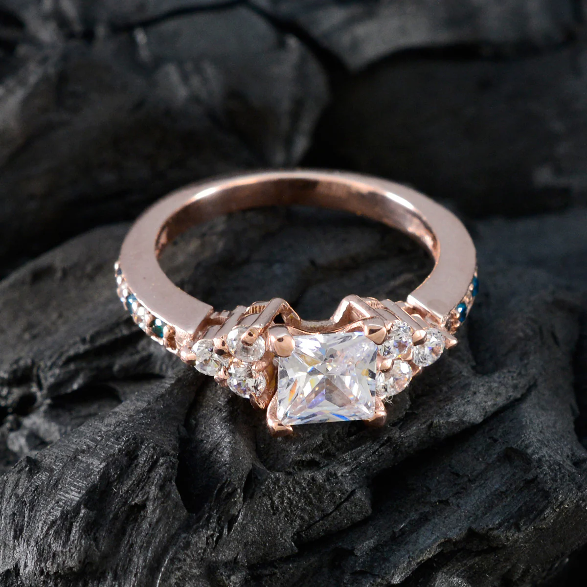 Blue Topaz CZ Halo Latin American 925 Silver Blue Gemstone Whisper-thin Engagement Ring Jewellery - Image 4