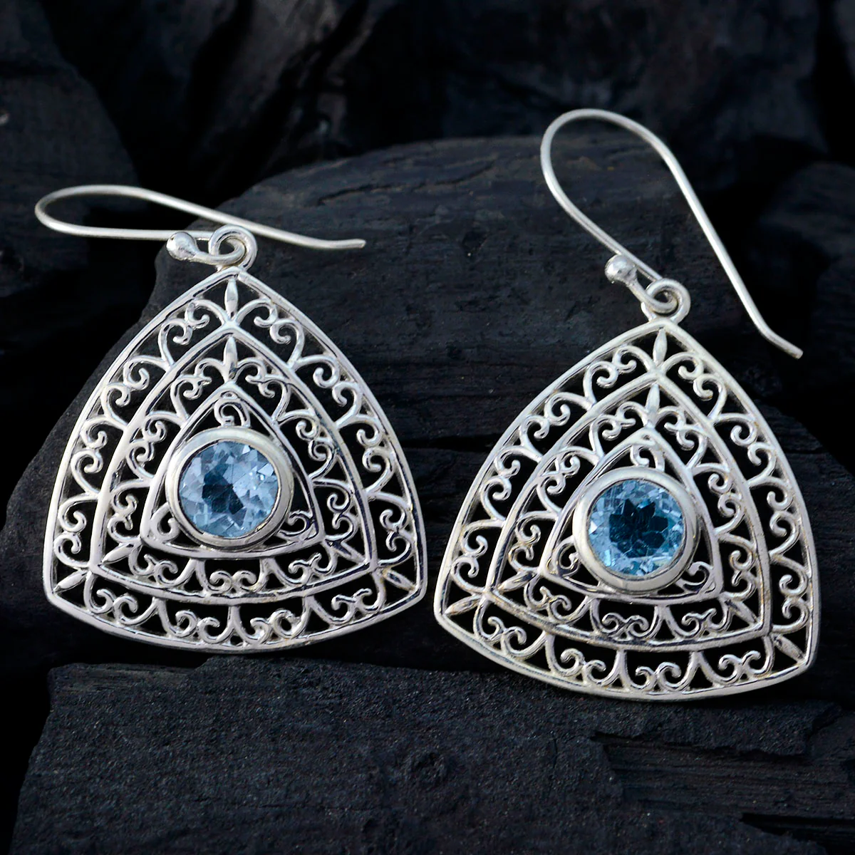 Blue Topaz Egyptian Gabriela Solitaire Dangle Blue 925 Silver Earring - Image 2