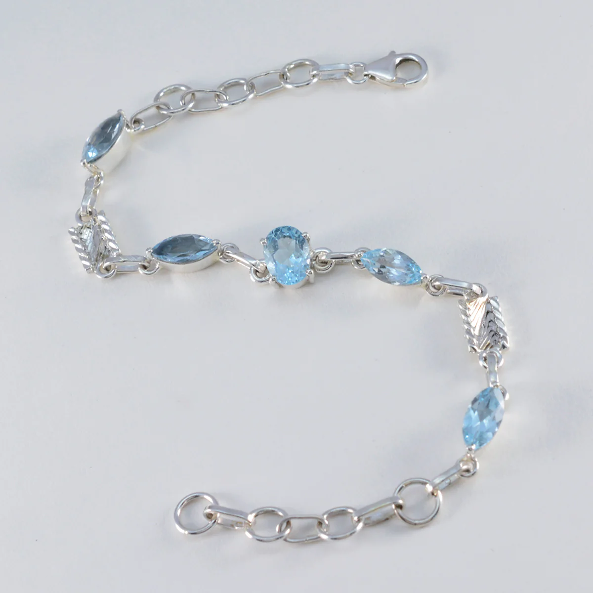 Blue Topaz Festive Whisper-thin Blue 925 Silver Links Bracelet - Image 3