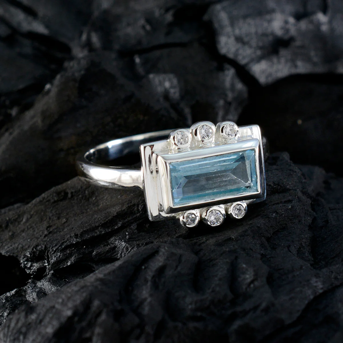 Blue Topaz Halo French 925 Silver Blue Gems Featherlight Luxurious Ring Jewellery - Image 4