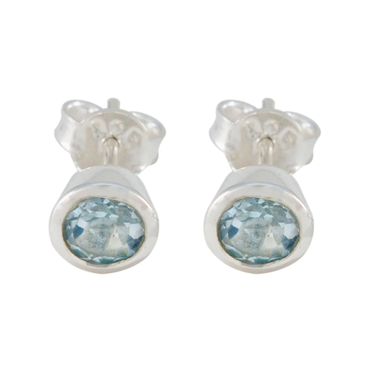 Blue Topaz Japanese Chloe Solitaire Stud Blue Silver Earring
