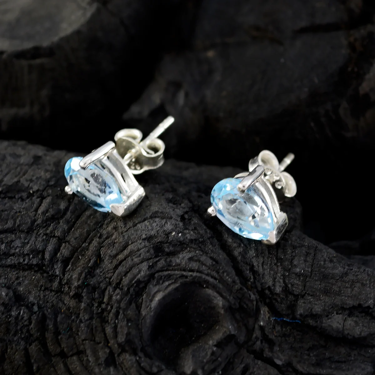 Blue Topaz Middle Eastern Rebeca Solitaire Stud Blue Sterling Silver Earring - Image 4