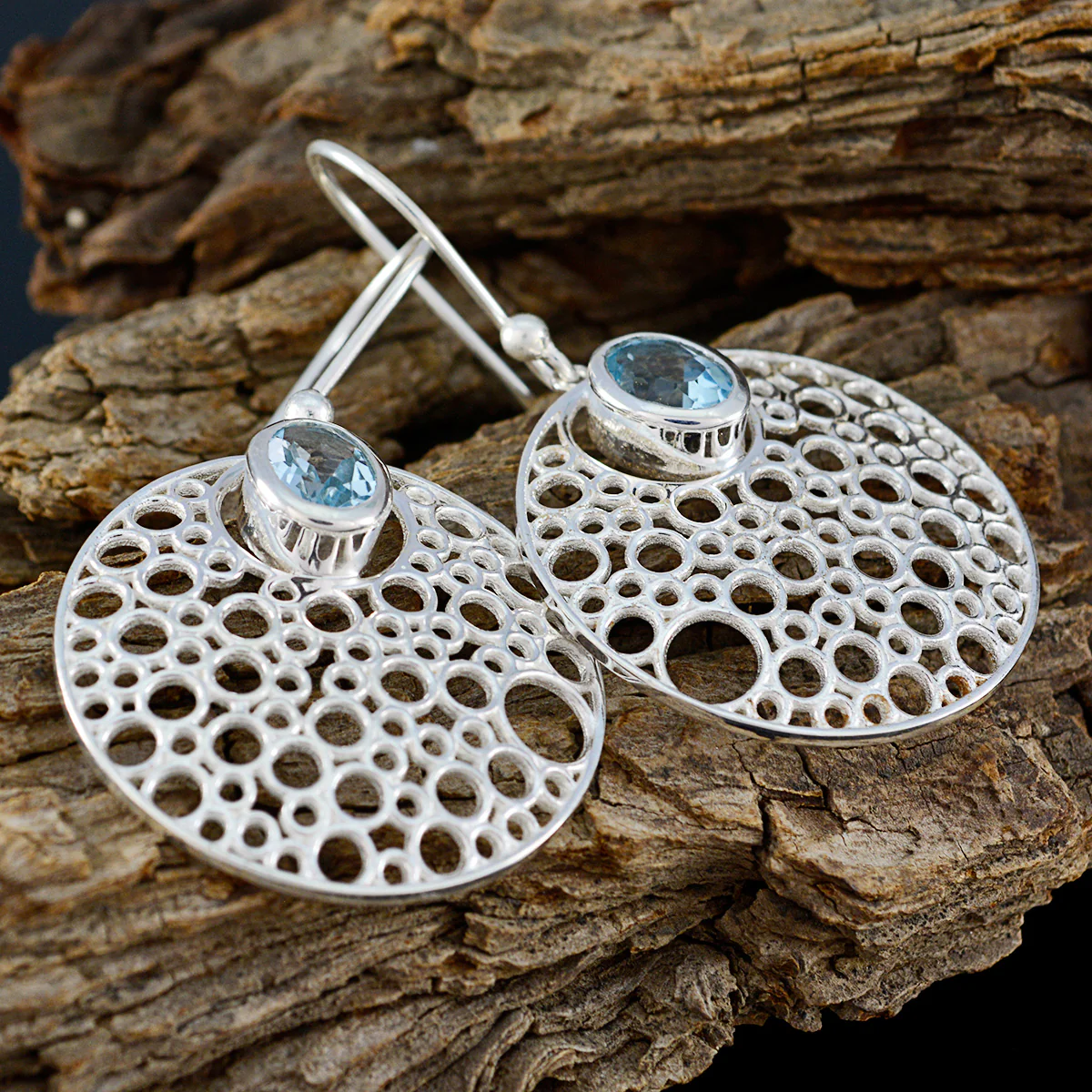 Blue Topaz Moroccan Florencia Solitaire Dangle Blue 92.5 Silver Earring - Image 3