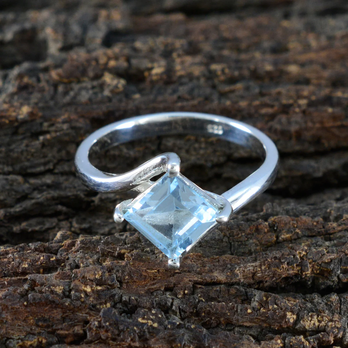 Blue Topaz Solitaire Korean Silver Blue Gemstones Whisper-thin Trendy Ring Jewellery - Image 3