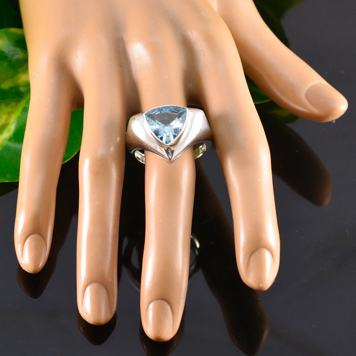 Blue Topaz Solitaire Moroccan 92.5 Silver Blue Gemstones Versatile Traditional Ring Jewellery - Image 5