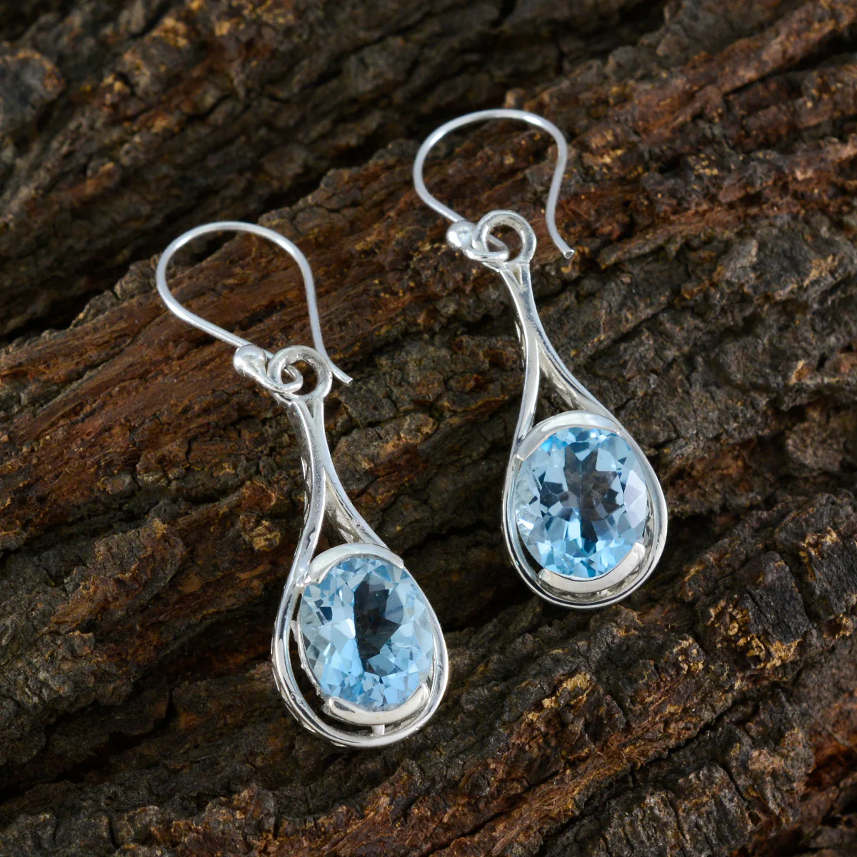 Blue Topaz Turkish Bianca Solitaire Dangle Blue 92.5 Silver Earring - Image 3