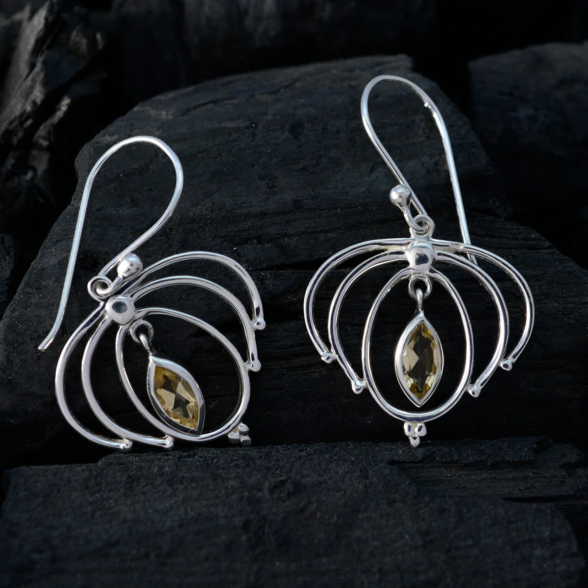 Citrine Latin American Grace Solitaire Dangle Yellow 925 Silver Earring - Image 2