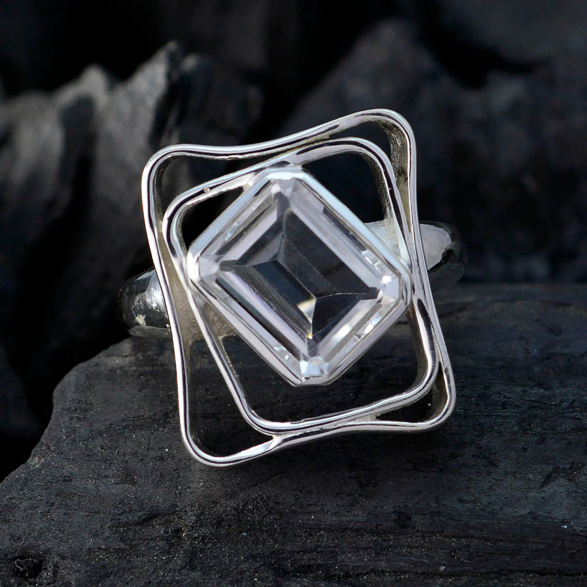 Crystal Quartz Solitaire French Silver White Gems Mid-weight Signet Ring Jewelry - Image 4
