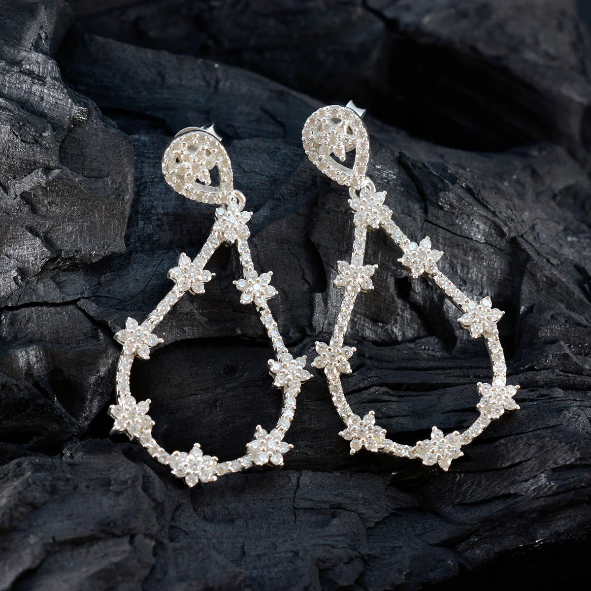 Cubic Zirconia Japanese Andrea multiple Stud White 925 Silver Earring - Image 4