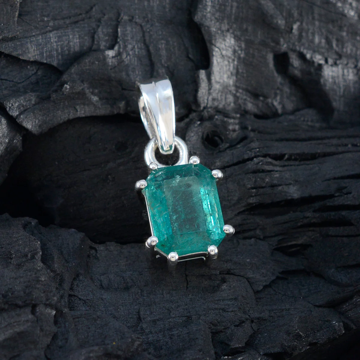 Emerald Delicate Moroccan 925 Silver Solitaire Zoe Romantic Green Pendant Jewelry - Image 4