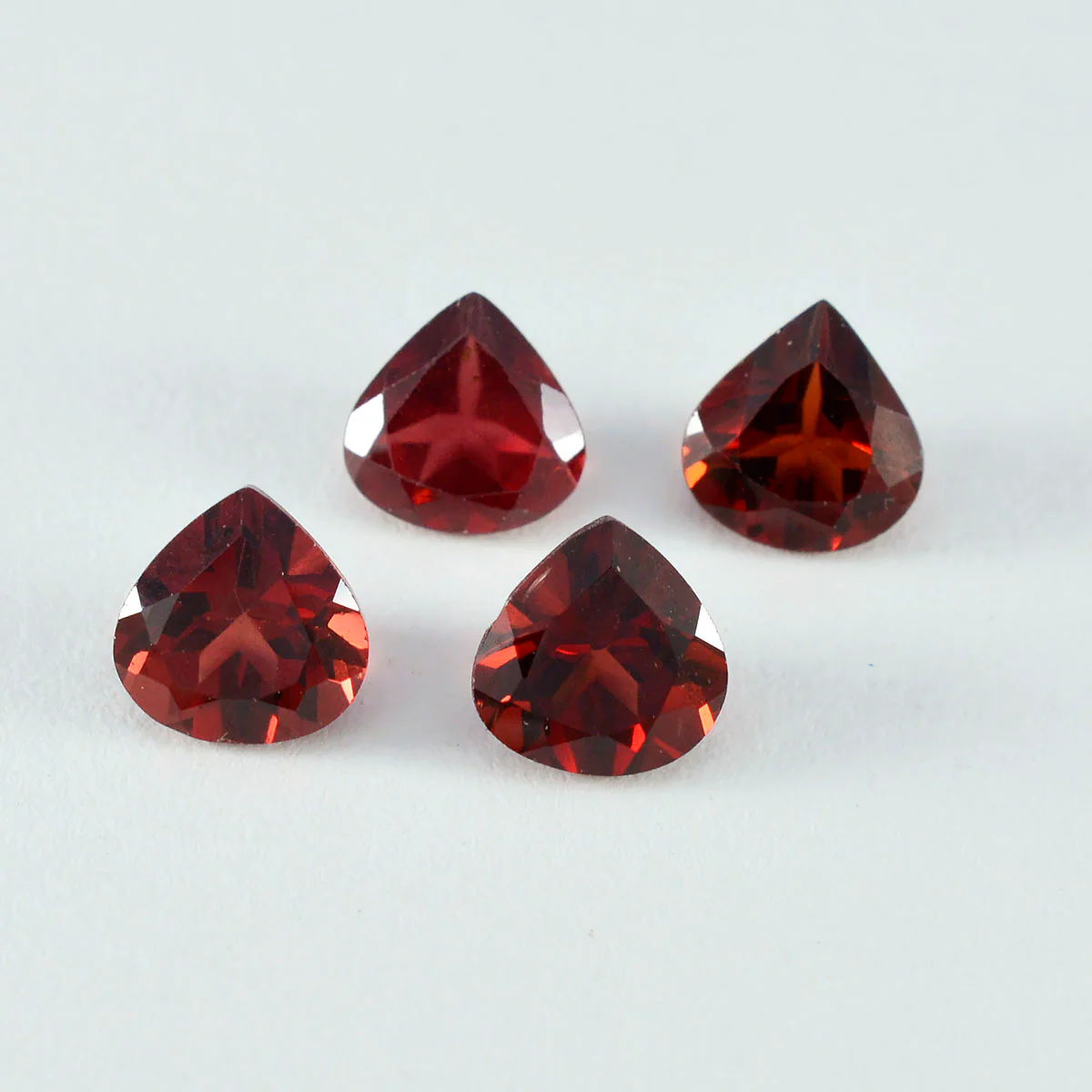 Garnet 1PC Chunky 13x13 MM Heart Faceted Red Natural Semi Precious Gems - Image 2