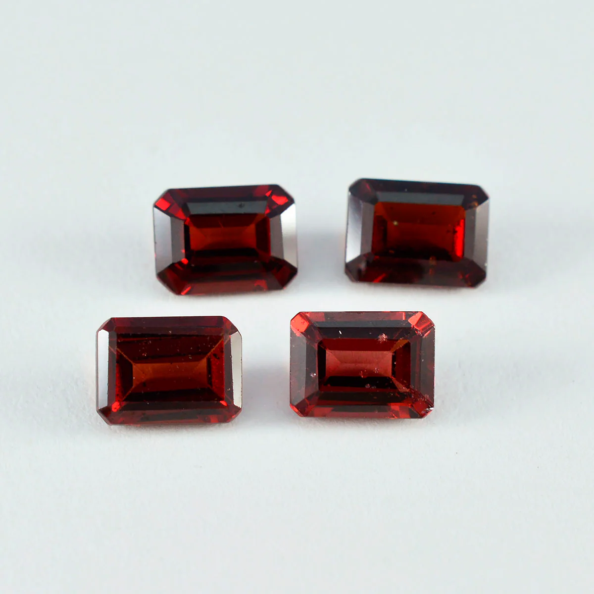Garnet 1PC Chunky 13x18 MM Emerald Faceted Red Splendid Semi Precious Gems - Image 2