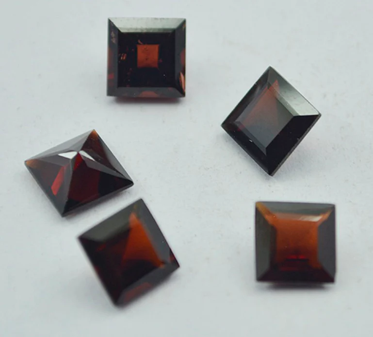 Garnet 1PC Large 11x11 MM Square Faceted Red Fine Semi Precious Loose Gemstone - Image 3