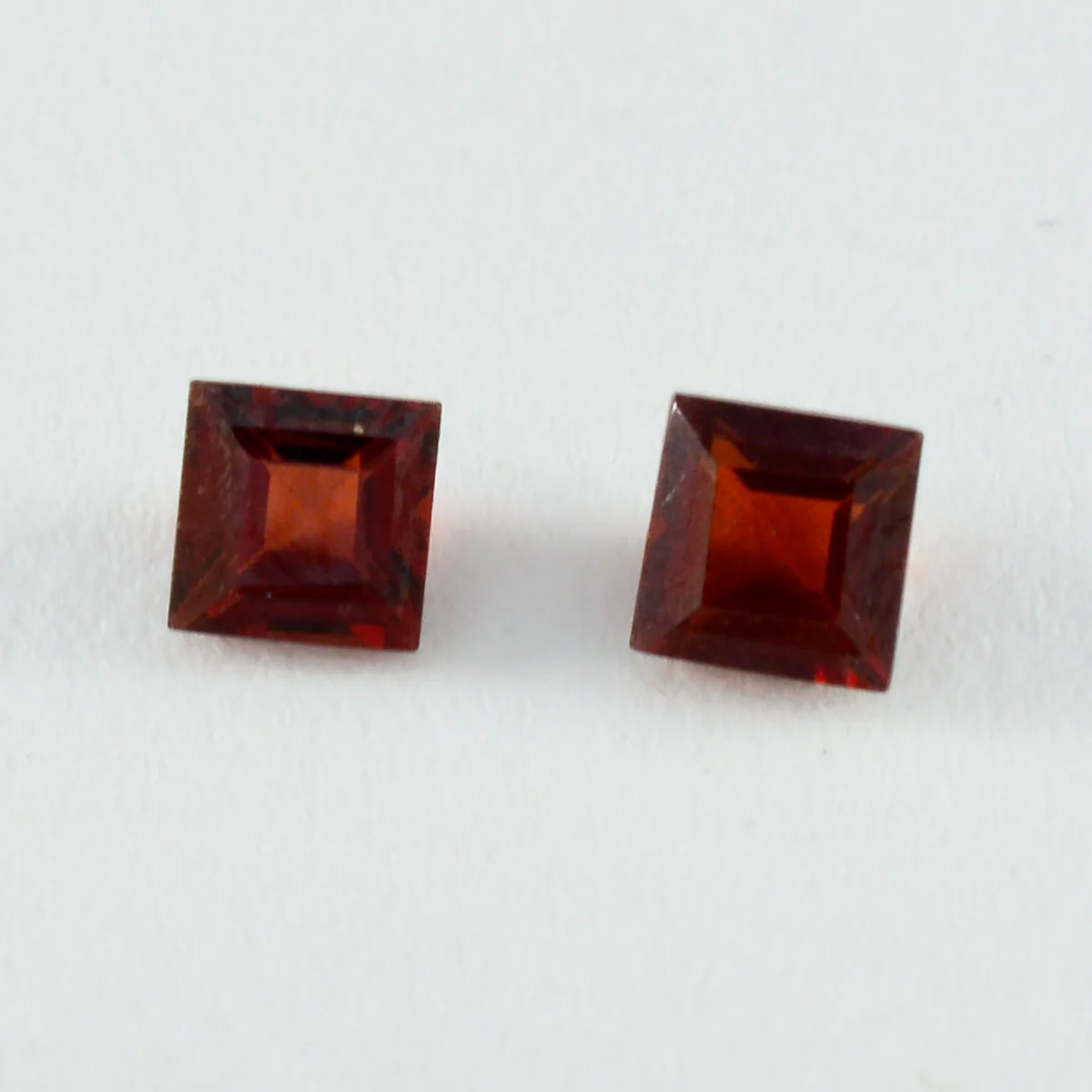 Garnet 1PC Large 12x12 MM Square Faceted Red High-Quality Semi Precious Loose Gemstones - Image 2